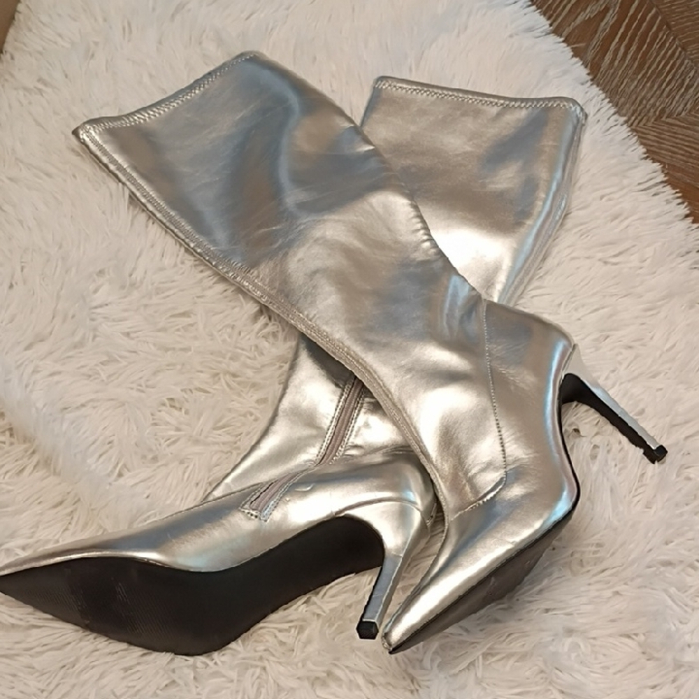 New Open Edit Viv Naturalizer Silver High Heel Boots Size 7.5